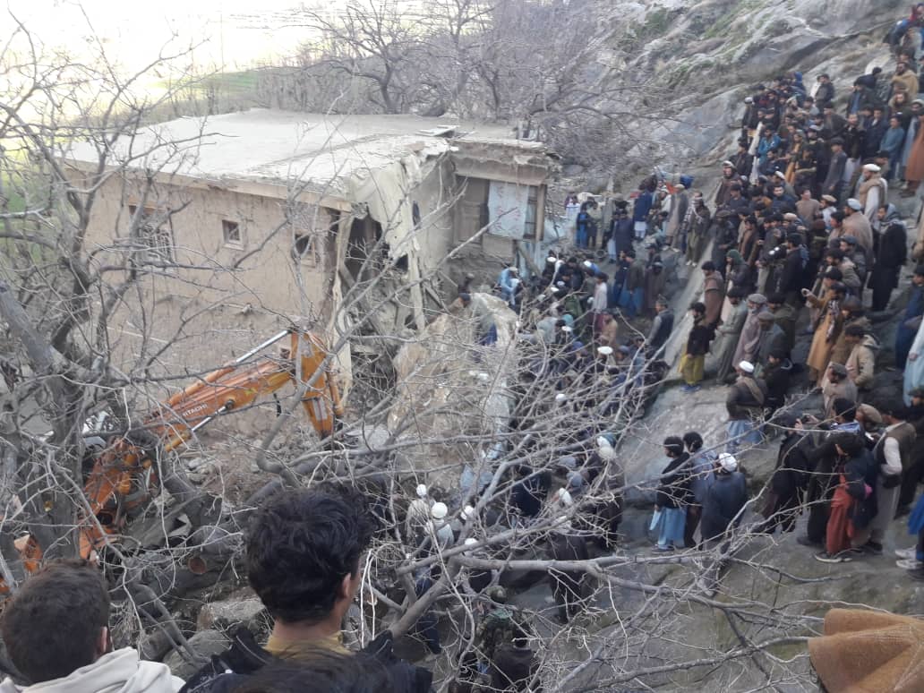 One killed, four injured as rock stone slides over house in Kunar