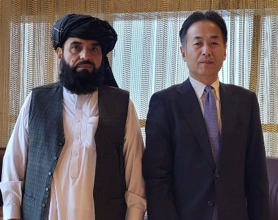 Suhail Shaheen meets Japanese envoy Kuromiya in Doha