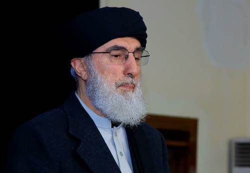 Hekmatyar postpones Friday prayers at his headquarters mosque