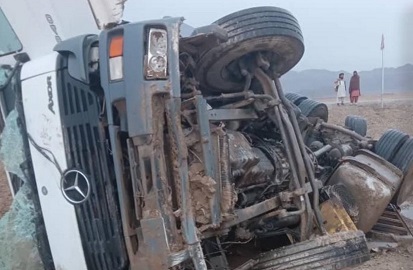 Six killed in separate road mishaps 