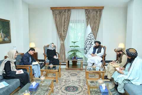 Muttaqi, UNAMA officials discuss Doha process