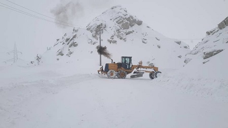 Roads, including Salang, closed due to snow, people trapped in floods in Herat rescued 