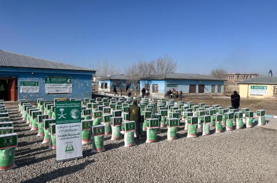 KSRelief distributes assistance among deserving families in Paktika