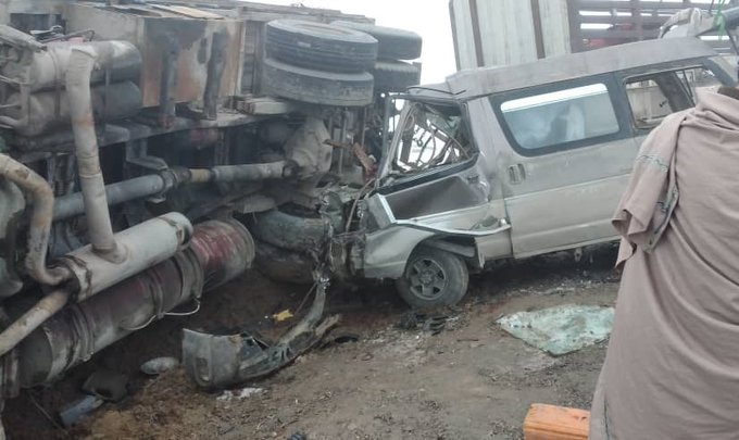One killed, two injured in road mishap