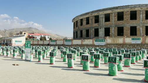 KSRelief distributes assistance among hundreds of families in Maidan Wardak