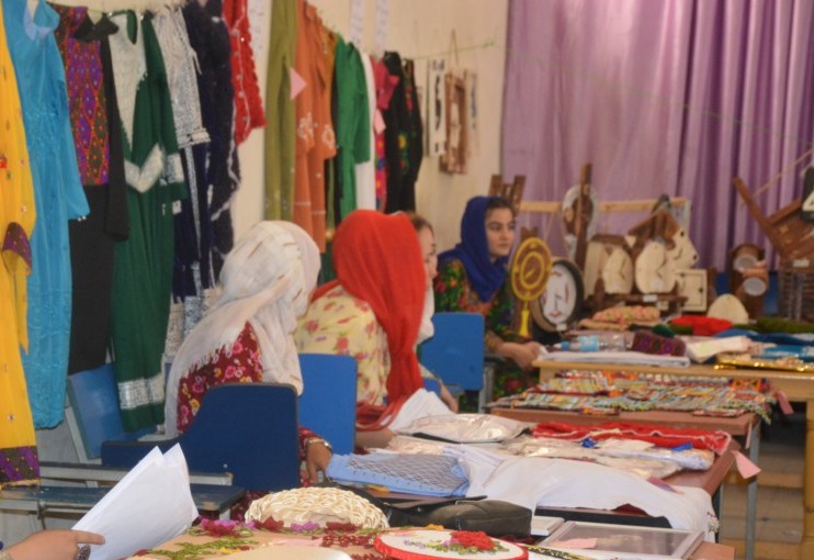 Exhibition of women handicrafts launched in Baghlan 