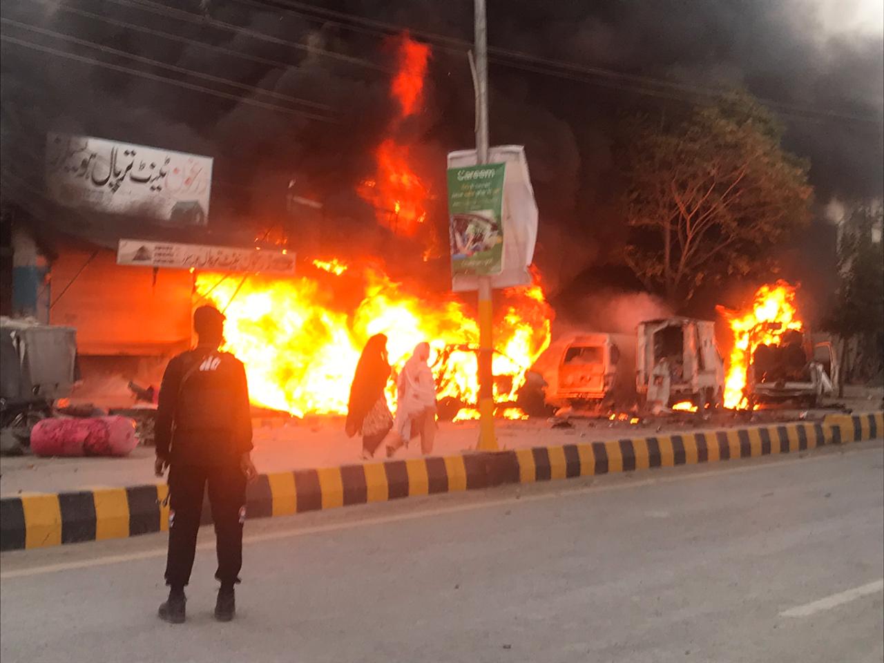 One killed, 14 injured in Pakistan blast