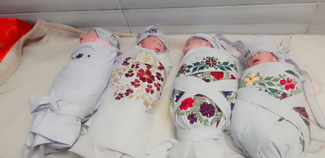 Woman gives birth to four children in Kabul 