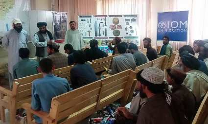 18 Afghan nationals released in Pakistan