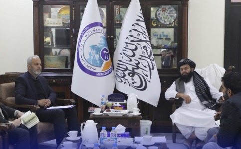 Hedayatullah Badri, Bikdeli discuss strengthening economic cooperation