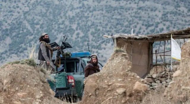 Clashes continue between Afghan and Pakistani forces at four points