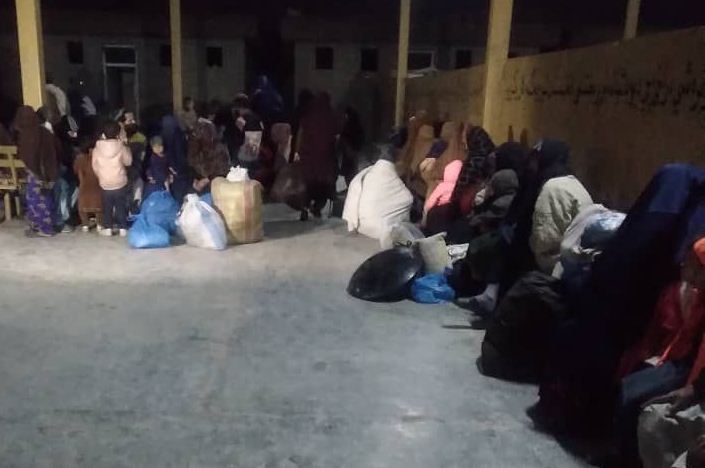 524 Afghans released from jail in Karachi arrive in Spin Boldak
