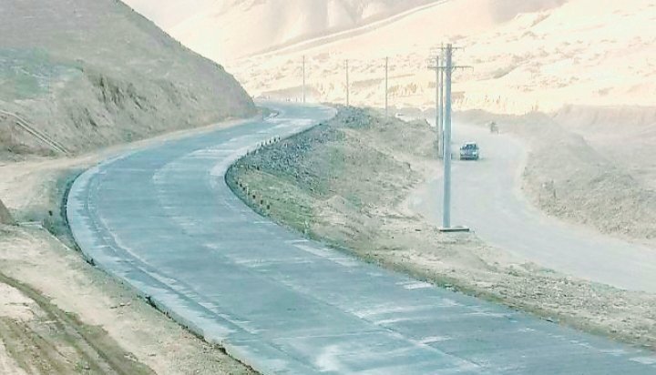 Concrete road built in Baghlan’s Doshi district 