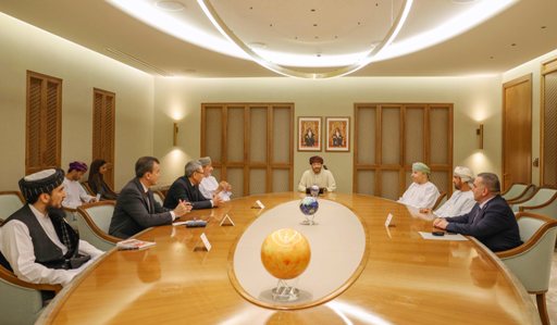 Afghan ambassador attends conference on recent incidents, changes in Muscat