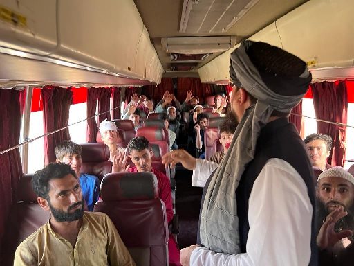 60 Afghan inmates released in Karachi 