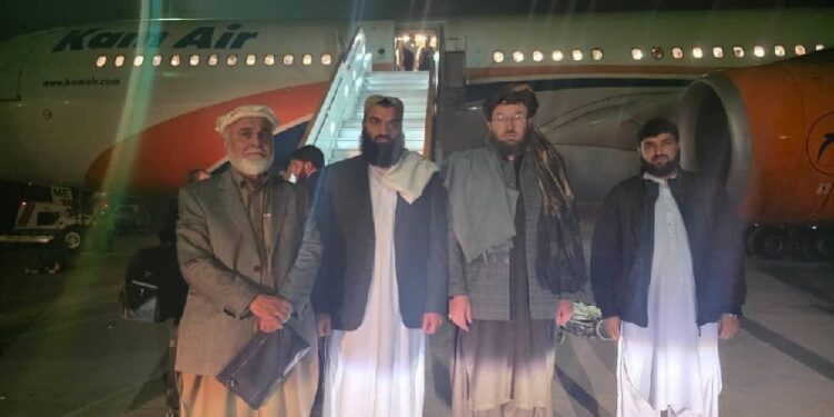 د کرنې وزير په مشرۍ يو پلاوی روسيې ته تللی 