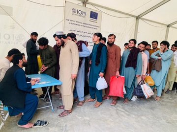 له پاکستانه ۳۳۴ افغان بنديان هېواد ته راستانه شول