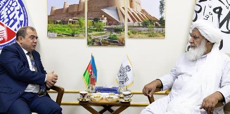 له پېښو سره د مبارزې آمادګۍ ملي ادارې لوی رئیس د آذربایجان له سفیر سره وکتل