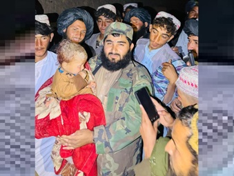 هلمند کې اتيا متره ژورې څاه ته لويدلی ماشوم وژغورل شو