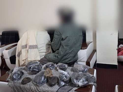 تخار او نيمروز کې لسګونه کيلو ګرامه افيون نيول شوي