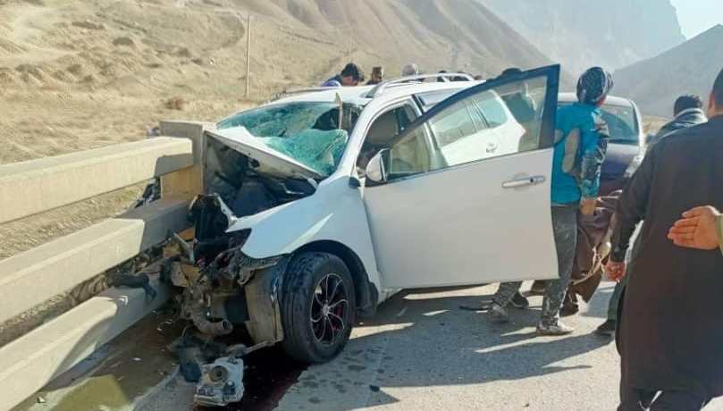 بدخشان کې د ترافيکي پېښې له امله د يوې کورنۍ پنځه غړي وژل شوي