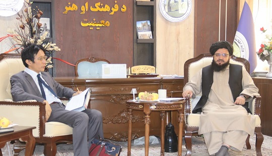 عزيزي د جاپان له سفیر سره د تاريخي ابداتو دساتنې په اړه خبرې کړي