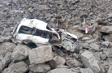 د موټر چپه کېدو له امله اوه تنه مړه شوی