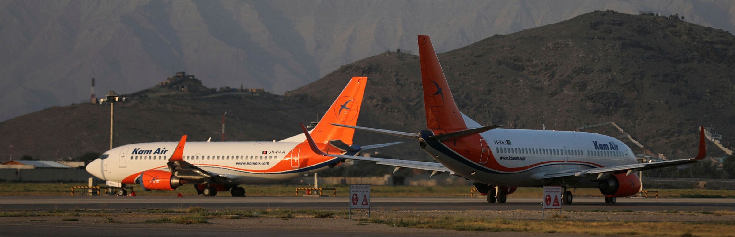 طالبانو له بهر څخه هېواد ته د پروازونو د پيلولو غوښتنه وکړه