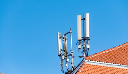 افغانستان کې د انټرنيټ "پنځم نسل" خدمات پيل شوې