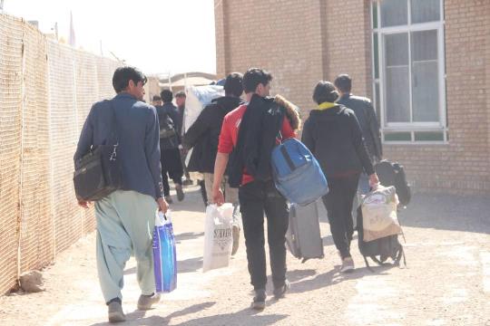 ايران ويزه لرونکي افغانان له هېواده ايستلي