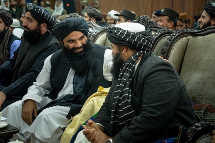 سراج الدين حقاني د پاکستاني علماوو او سياستوالو د وروستيو څرګندونو هرکلی وکړ