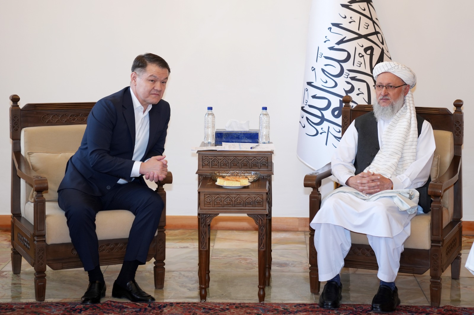 د ازبکستان د قره‌قالپاقستان جمهوریت د پارلمان رئیس کابل ته راغلی