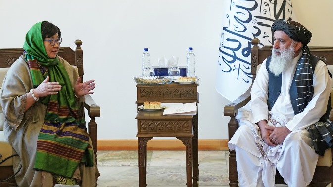 يوناما له حکومت څخه د د ملګرو ملتونو دفترونو د قراردادونو په نويو کولو ...